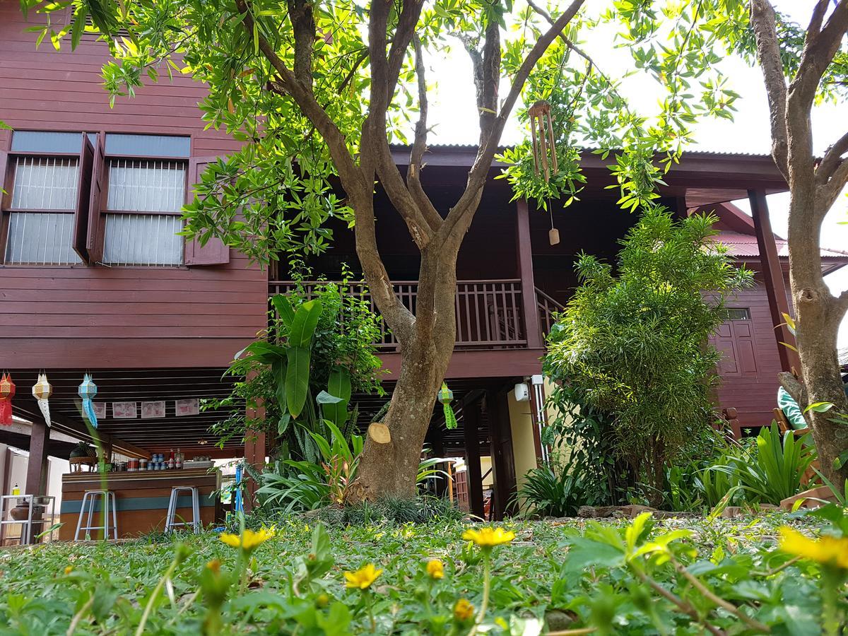 Baanwealaa Guesthouse (Adults Only) شيانغ ماي المظهر الخارجي الصورة